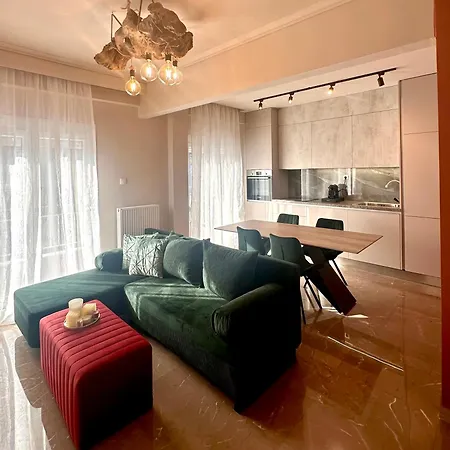 Emerald Luxury In Apartment *