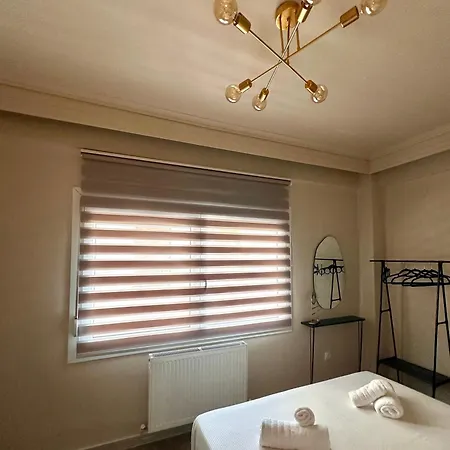 Апартаменты Emerald Luxury In *